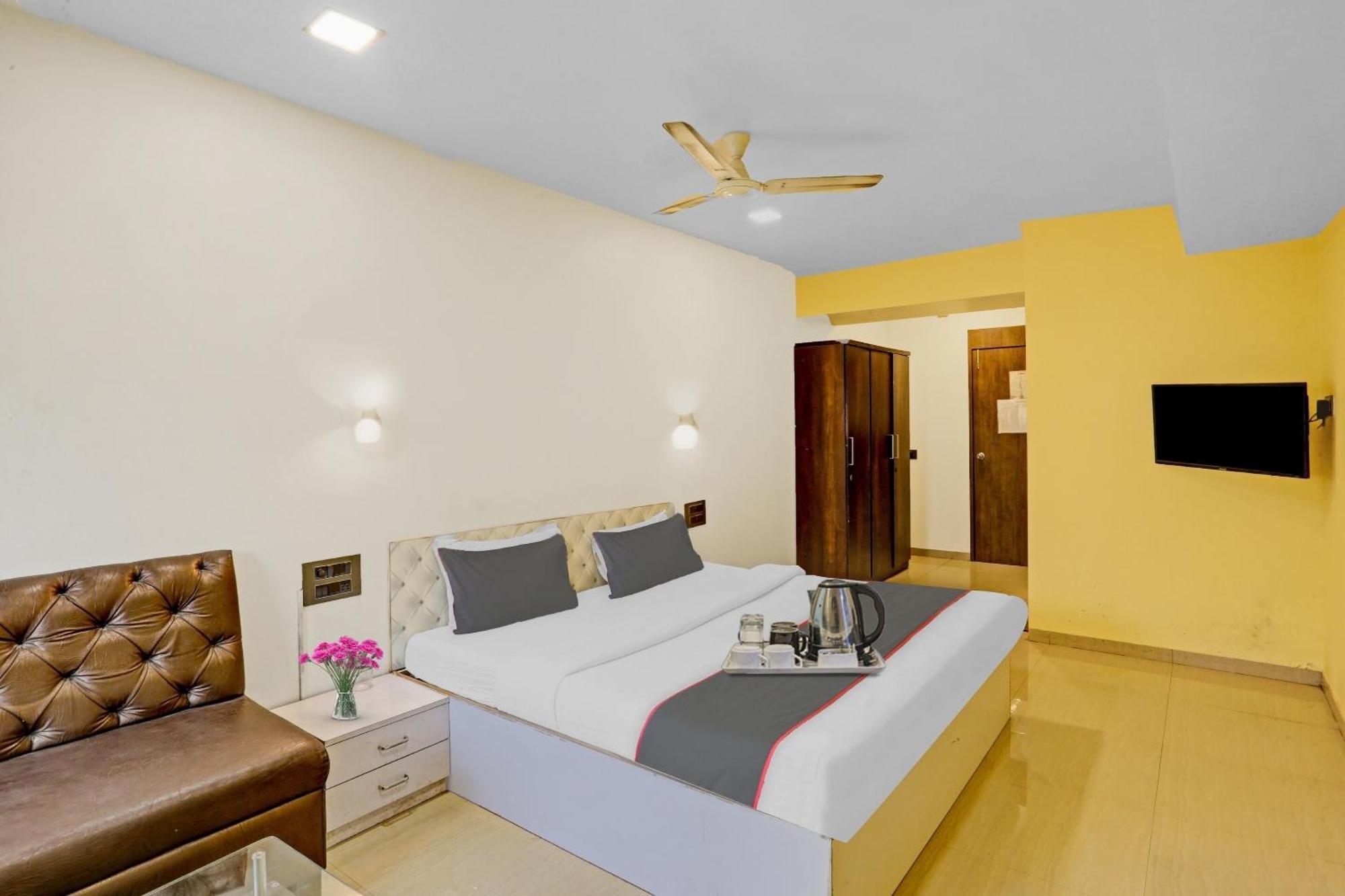 Hotel Oyo Salt House Bombay Esterno foto